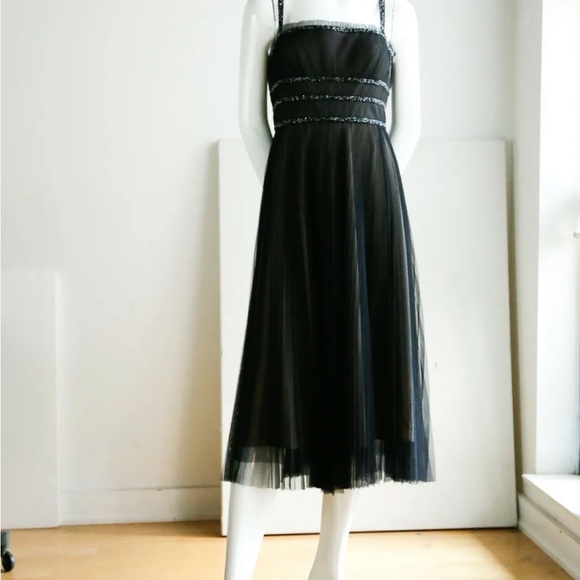 Tea length black tulle BCBG dress with beading detail - Picture 2 of 3
